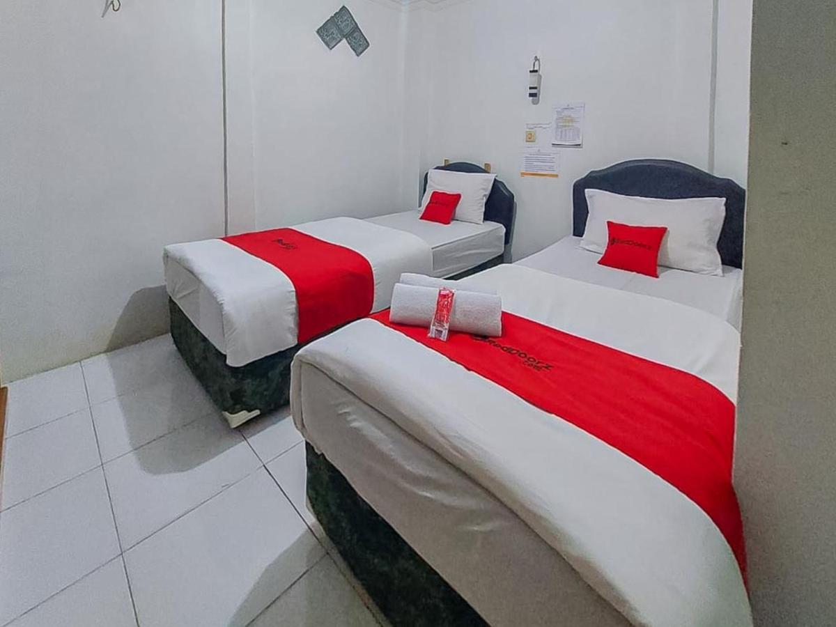 Reddoorz @ Tanjung Selor Hotel Exterior foto